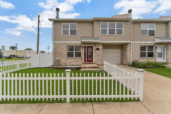 8001 Thomas Street #8001, Justice, IL 60458