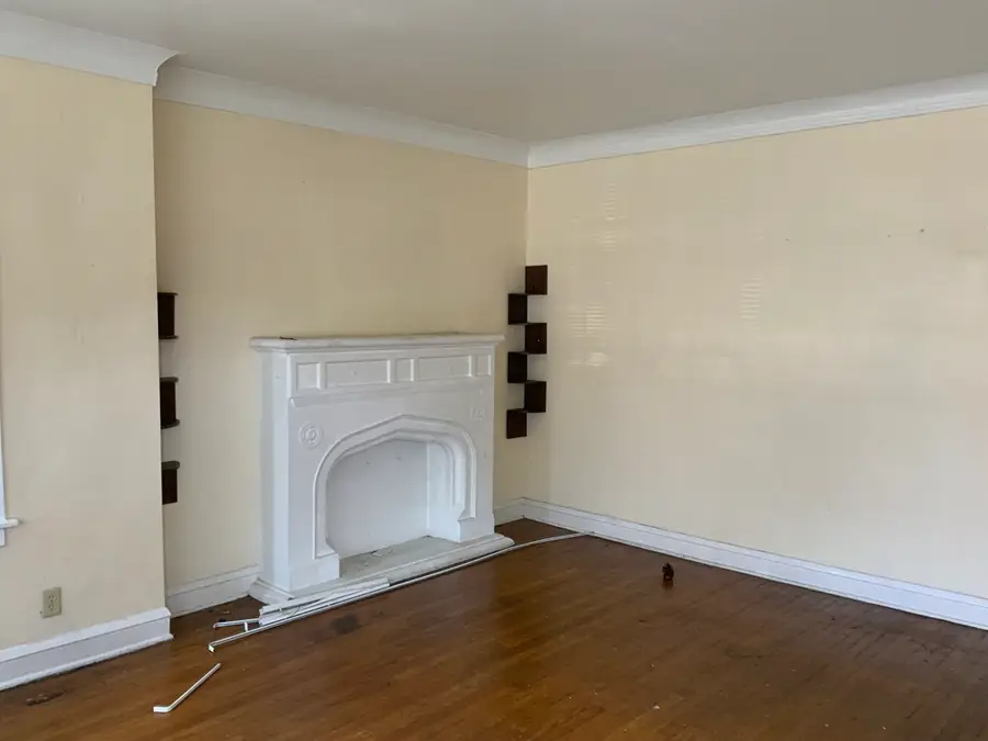 8017 S Rhodes Avenue, Chicago, IL 60619 - #3