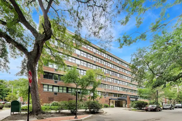 2300 N Commonwealth Avenue #2H, Chicago, IL 60614