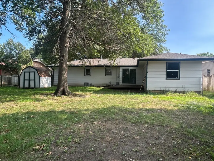 2104 Devon Avenue, Loves Park, IL 61111 - #3