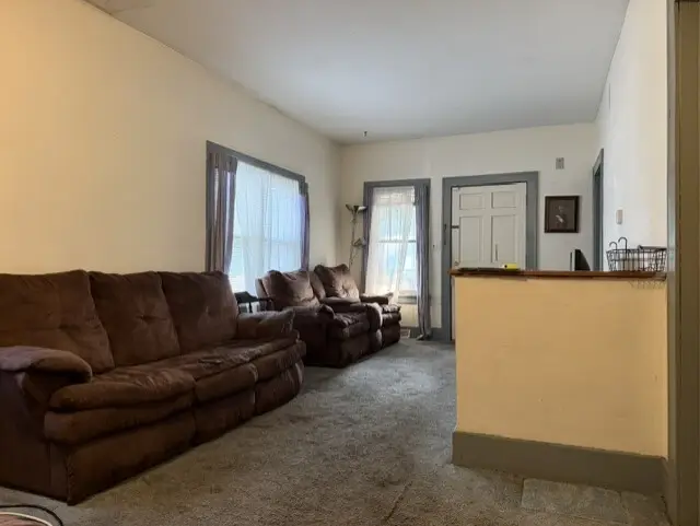 139 N Calhoun Street, Aurora, IL 60505 - #3