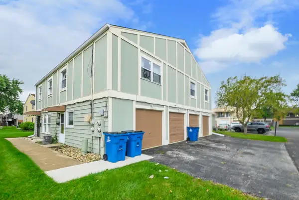 2525 Cedar Glen Drive #1, Lynwood, IL 60411