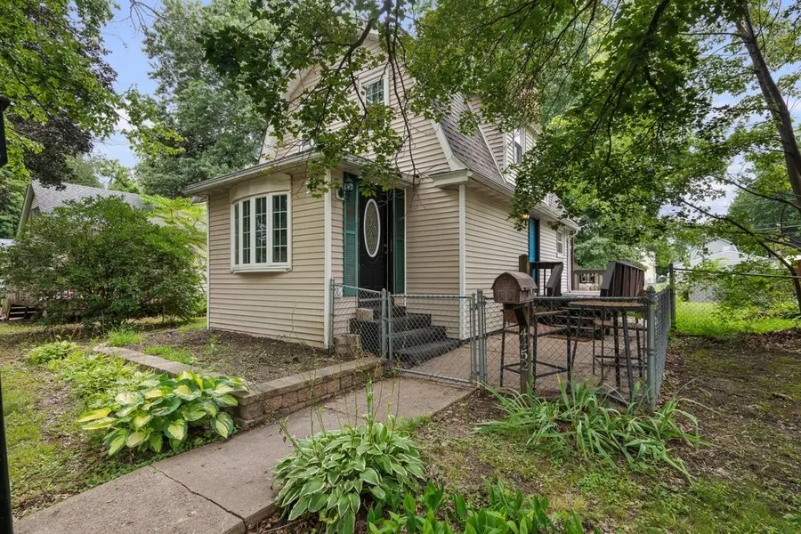 4452 17th Avenue, Rock Island, IL 61201 - #3