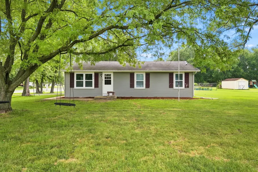 371 N Center Street, Braidwood, IL 60408 - #2