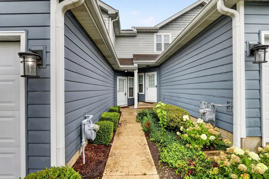 1615 Woodcrest Circle, Mundelein, IL 60060 - #3