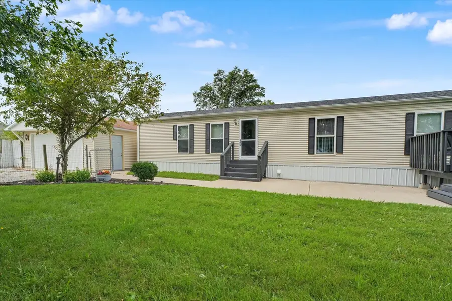 108 Franklin Street, Penfield, IL 61862 - #2