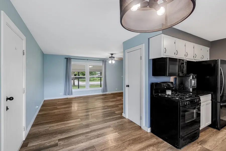 241 Arrowhead Trail, Carol Stream, IL 60188 - #2