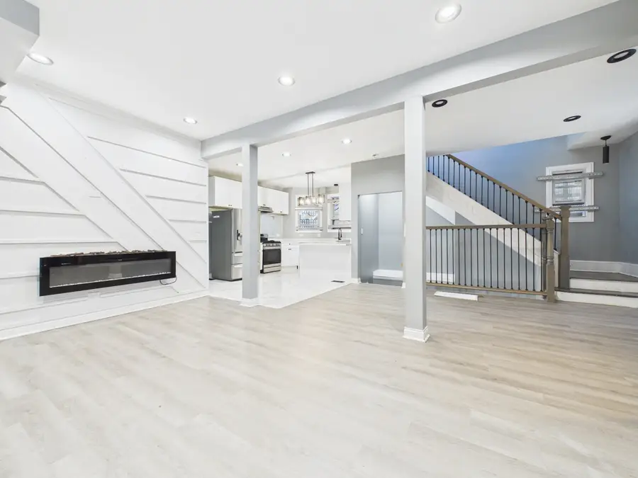 10100 S Eggleston Avenue, Chicago, IL 60628 - #3