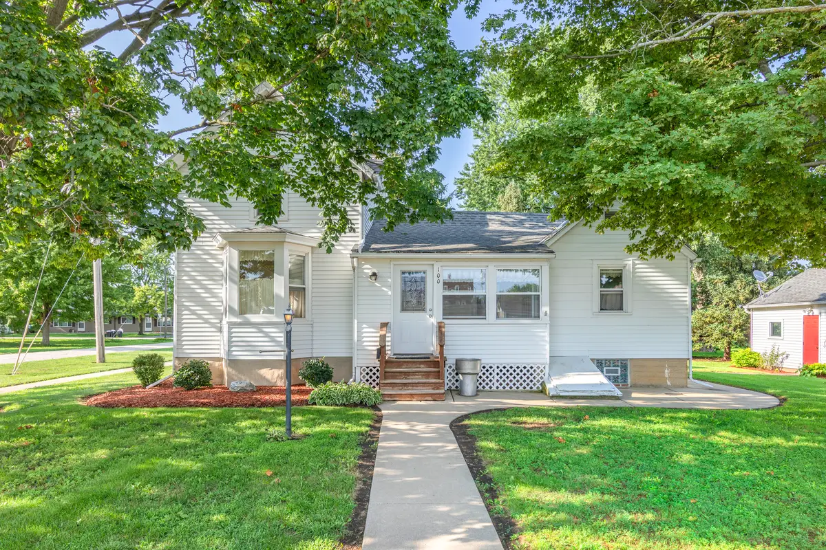 100 Burlington Street, Somonauk, IL 60552 - #1