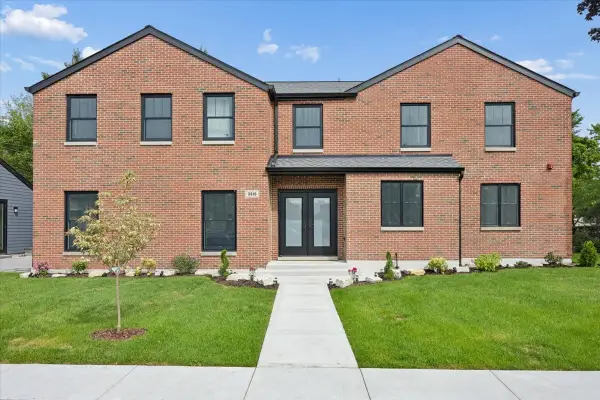 3810 W North Shore Avenue, Lincolnwood, IL 60712