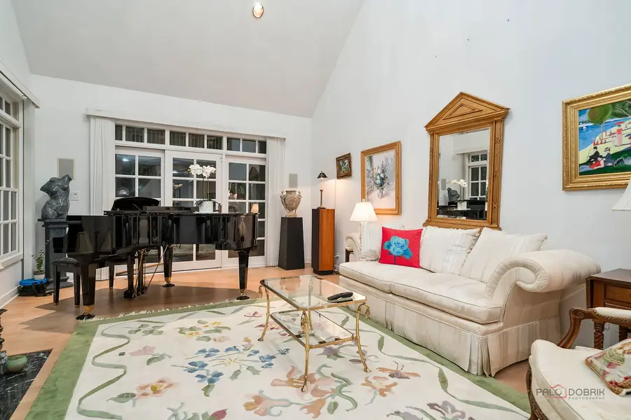 863 Gloucester Crossing, Lake Forest, IL 60045 - #3