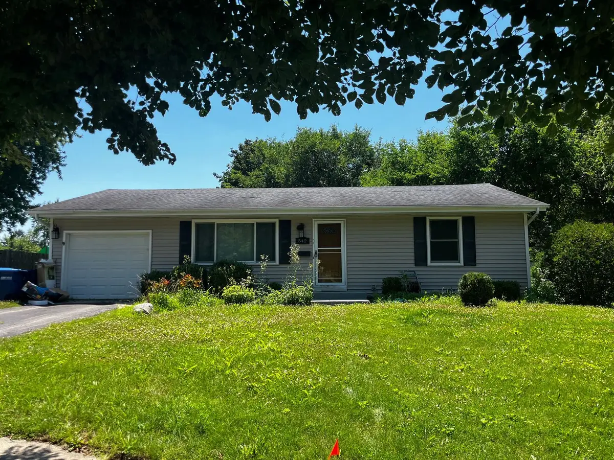 542 S 14th Street, Saint Charles, IL 60174 - #1