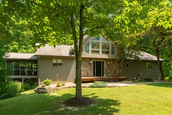 3 Iroquois Trail, Murphysboro, IL 62966