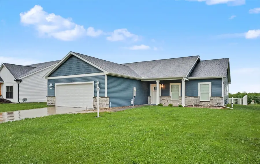 3704 Boulder Ridge Drive, Champaign, IL 61822 - #2