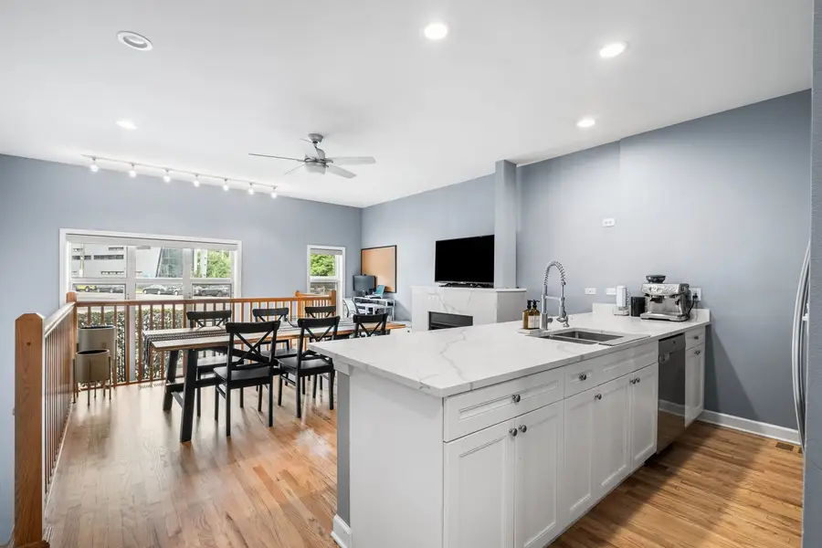 1911 S State Street #1, Chicago, IL 60616 - #3