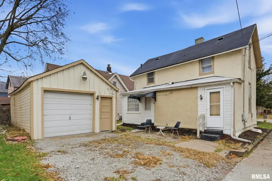903 17th Street, Rock Island, IL 60201 - #2