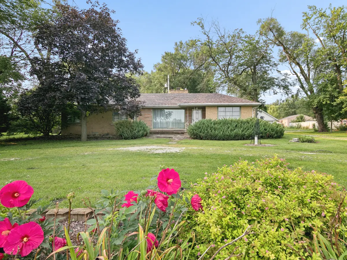 2098 W 2000s Road, Kankakee, IL 60901 - #1