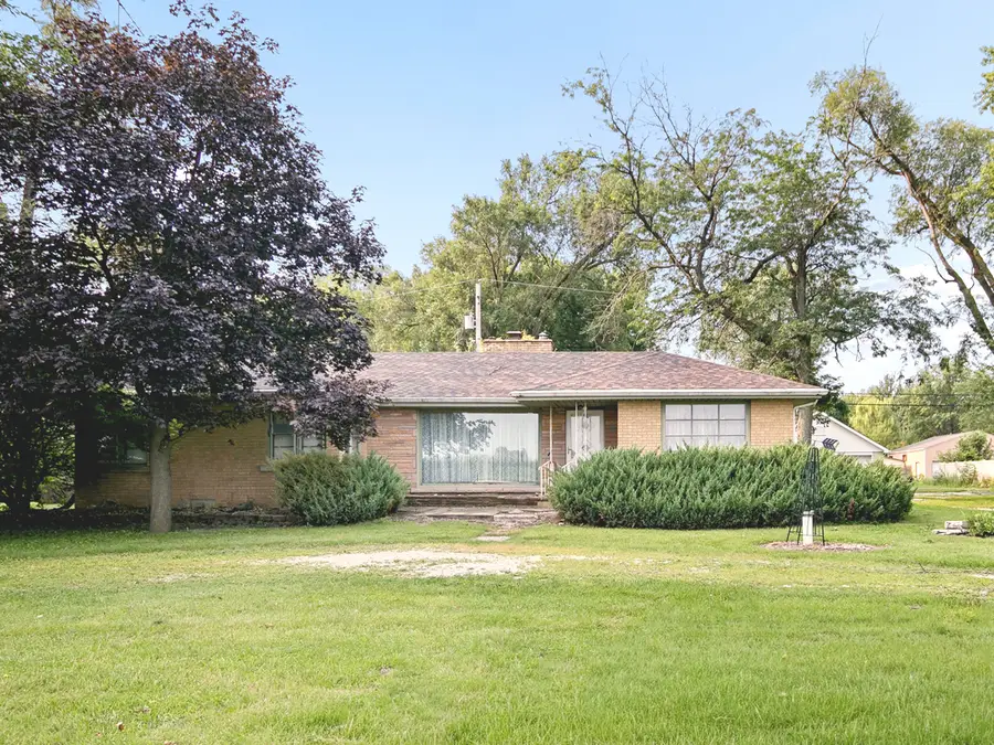 2098 W 2000s Road, Kankakee, IL 60901 - #3