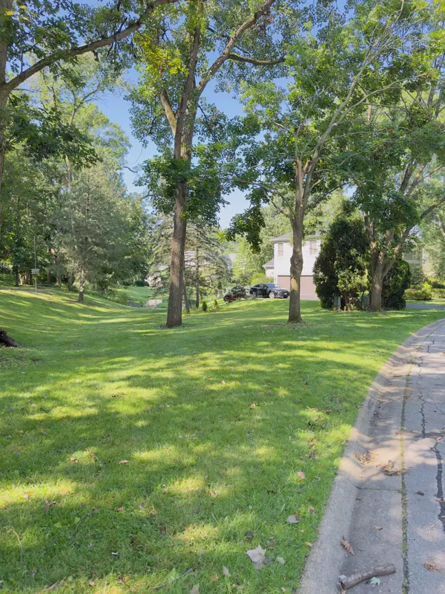 102 Ashton Drive, Burr Ridge, IL 60527 - #3
