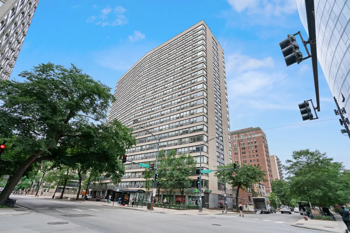 2930 N Sheridan Road #2108, Chicago, IL 60657 - #1