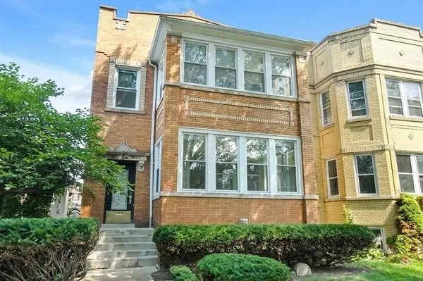 4112 W Wellington Avenue, Chicago, IL 60641