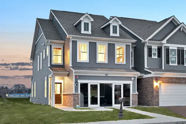 1043 Houston Street #90005, Batavia, IL 60510