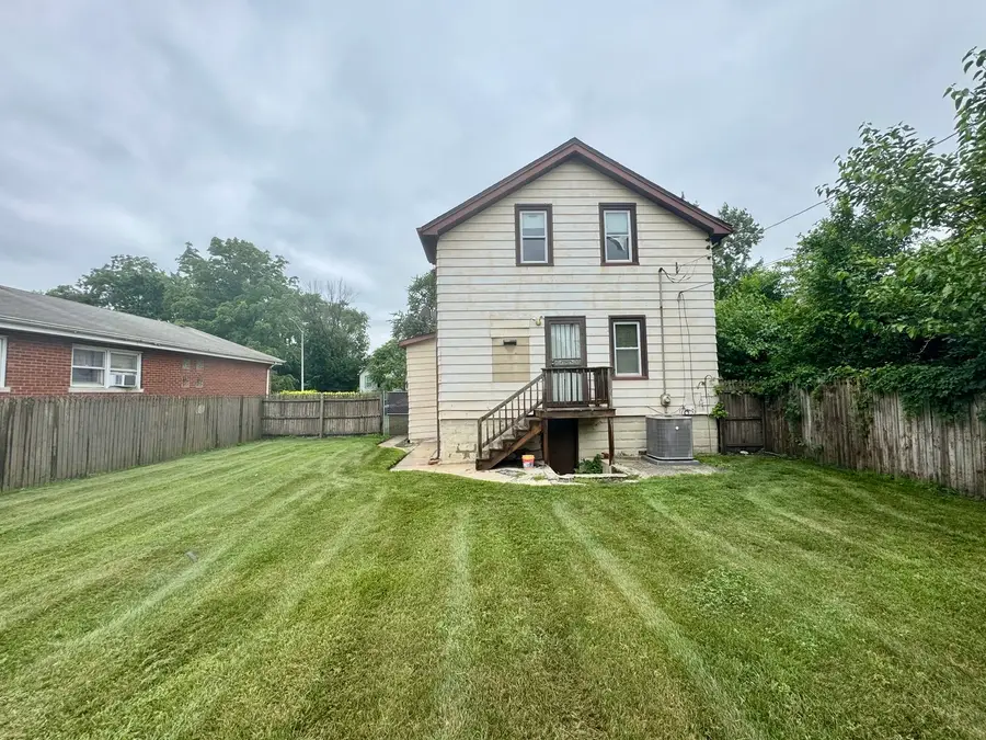433 Hirsch Avenue, Calumet City, IL 60409 - #3