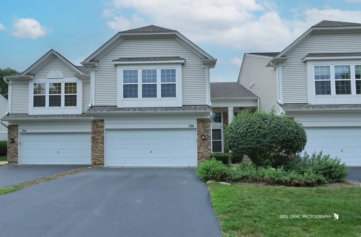 796 Pointe Drive #796, Crystal Lake, IL 60014 - #1