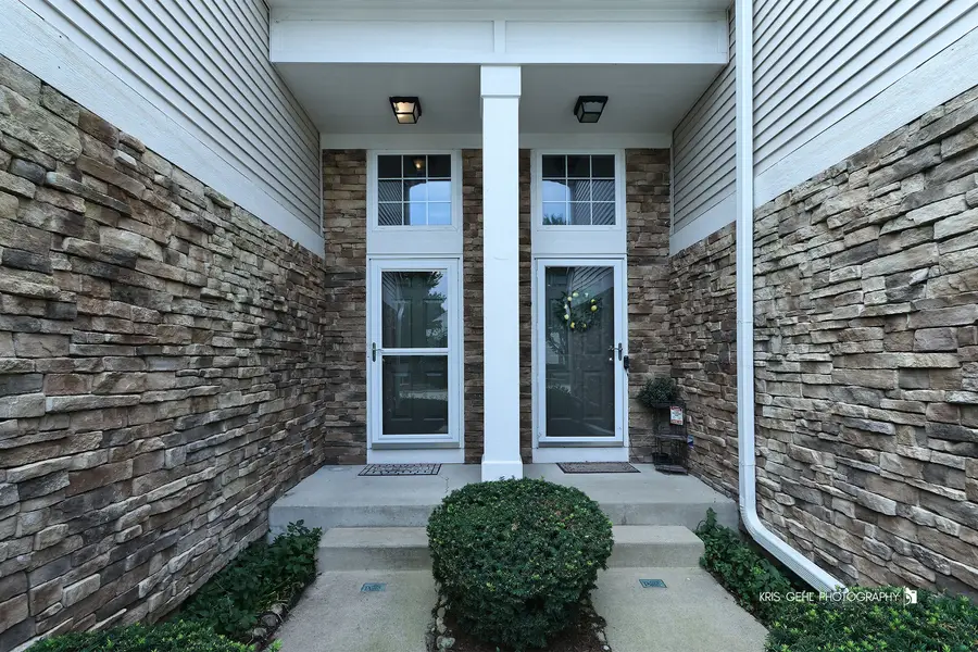 796 Pointe Drive #796, Crystal Lake, IL 60014 - #2