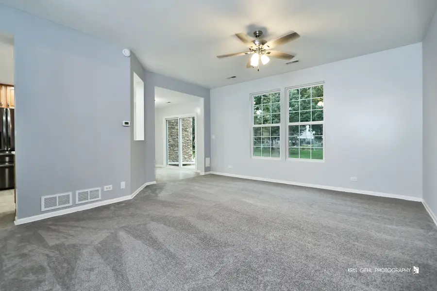 796 Pointe Drive #796, Crystal Lake, IL 60014 - #3