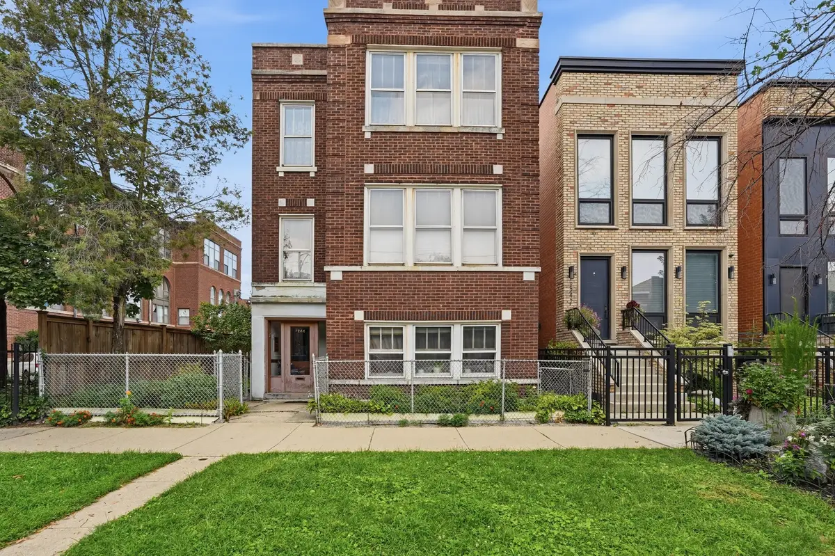 2244 W Huron Street, Chicago, IL 60612 - #1