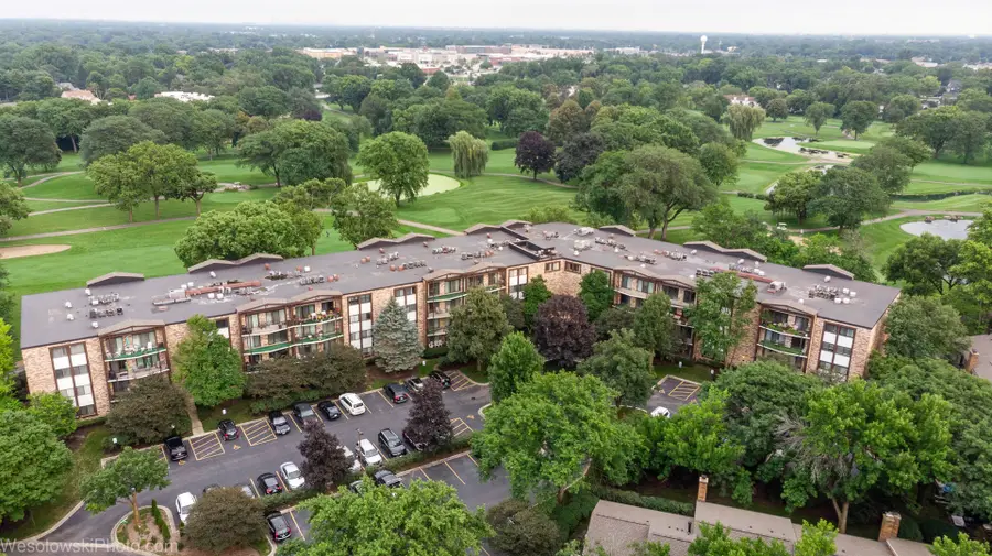 1400 N Yarmouth Place #413, Mount Prospect, IL 60056 - #3