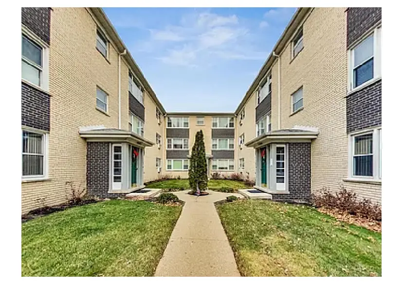 7235 N Hamilton Avenue #1B, Chicago, IL 60645 - #2