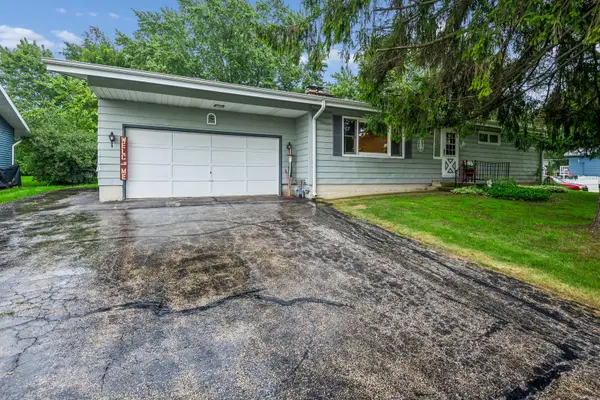 41061 N 3rd Street, Antioch, IL 60002
