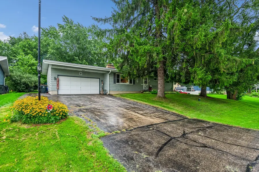 41061 N 3rd Street, Antioch, IL 60002 - #3