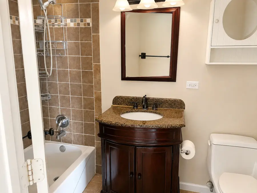 444 Cavalier Court #3-1, West Dundee, IL 60118 - #3