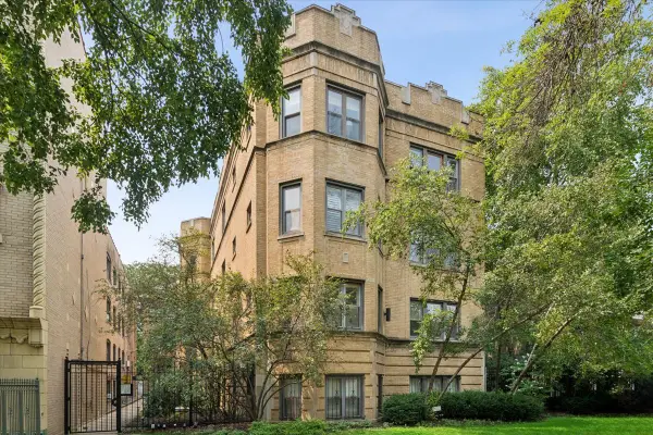 4446 N Wolcott Avenue #2B, Chicago, IL 60640