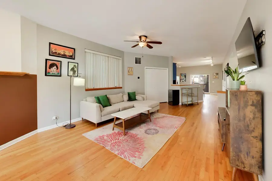 1112 W Fry Street #A, Chicago, IL 60642 - #2