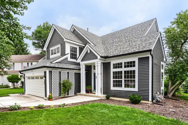 19 Longview Court, South Elgin, IL 60177