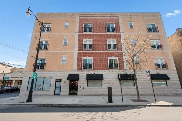 3225 W Fullerton Avenue #3-NE, Chicago, IL 60647