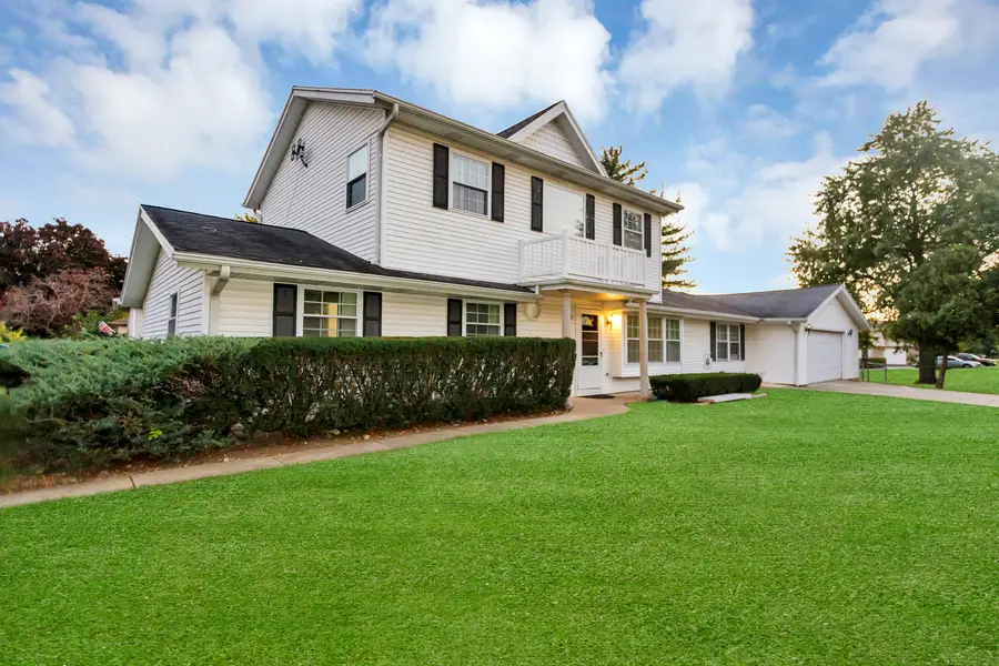1235 W Schaumburg Road, Schaumburg, IL 60194 - #3