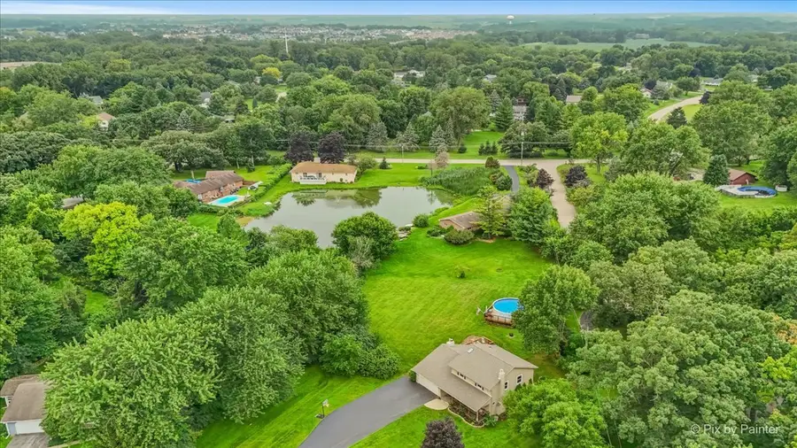 38W686 Ridgewood Lane, Elgin, IL 60124 - #2