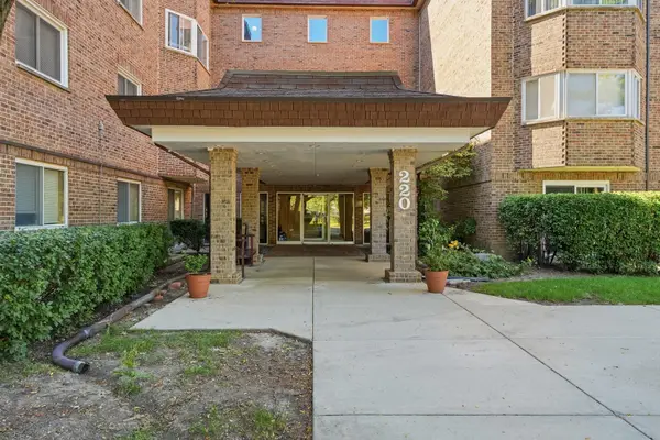 220 S Roselle Road #524, Schaumburg, IL 60193