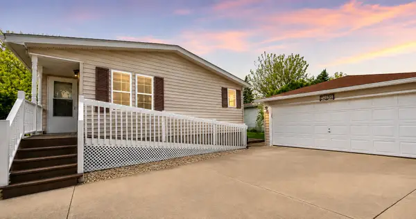 22734 Ravisloe Lane, Frankfort, IL 60423