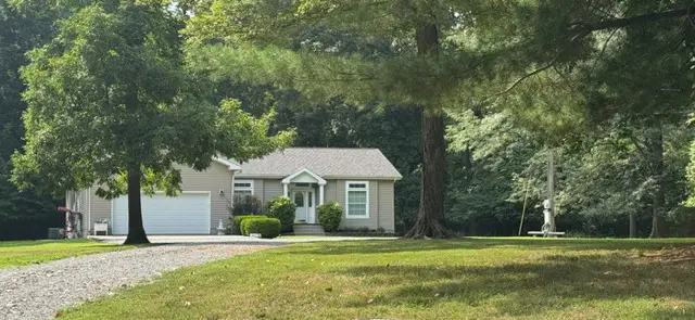 15577 N Stone Lane, Mount Vernon, IL 62864 - #1