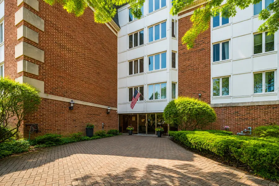 175 Lake Boulevard #349, Buffalo Grove, IL 60089 - #2