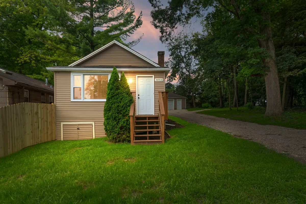 38178 N 1st Avenue, Spring Grove, IL 60081 - #1