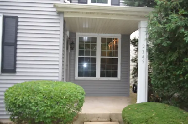 2345 Woodhill Court, Plainfield, IL 60586