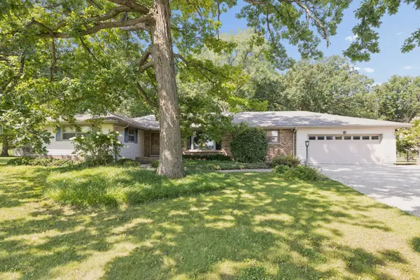 1655 Wagner Road, Batavia, IL 60510