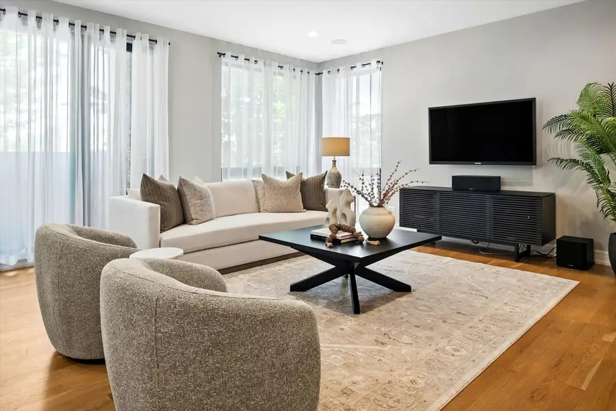 1203 W Superior Street #1B, Chicago, IL 60642 - #2